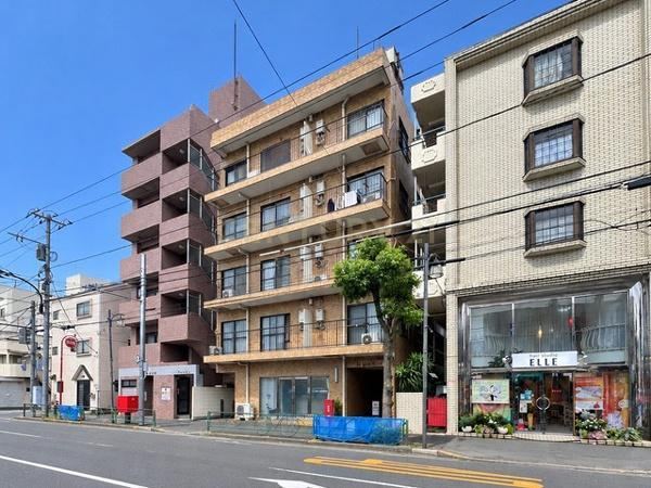 2LDK apartment in Ota Ward, Tokyo - Photo 1
