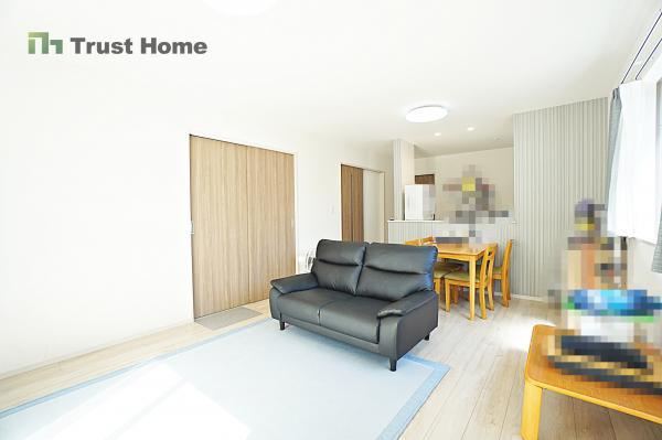 4LDK house in Nishi Ward, Kobe, Hyogo - Photo 1