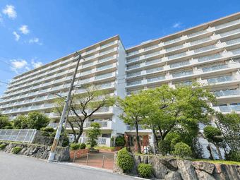 3LDK apartment in Naniwa Ward