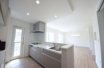 4LDK house in Saeki Ward