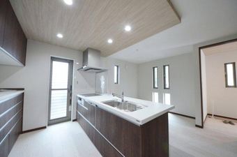 3LDK house in Asaminami Ward
