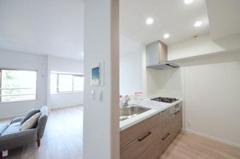 2LDK apartment in Naka Ward