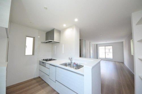 3LDK house in Minami Ward, Hiroshima - Photo 1