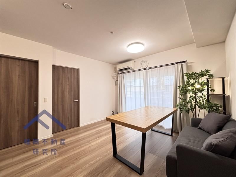 2LDK apartment in Chuo Ward, Fukuoka - Photo 1