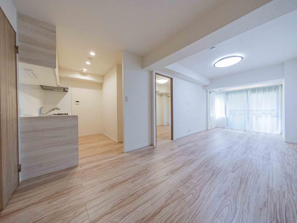 2LDK apartment in Ota Ward, Tokyo - Photo 1