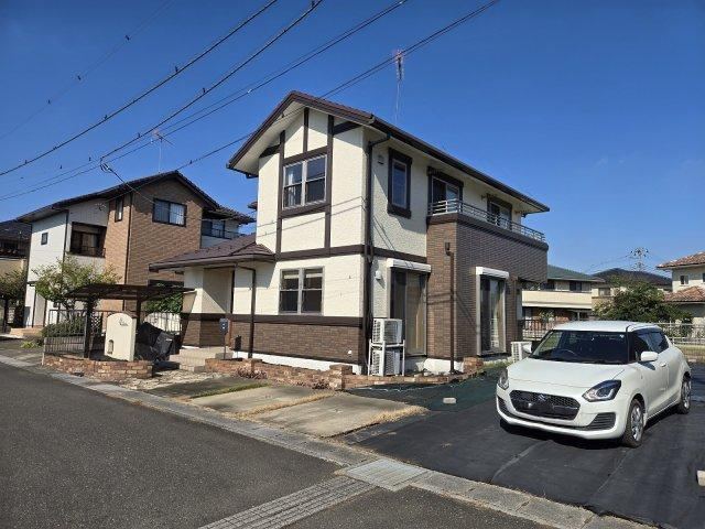 4LDK house in Tochigi, Tochigi - Photo 1