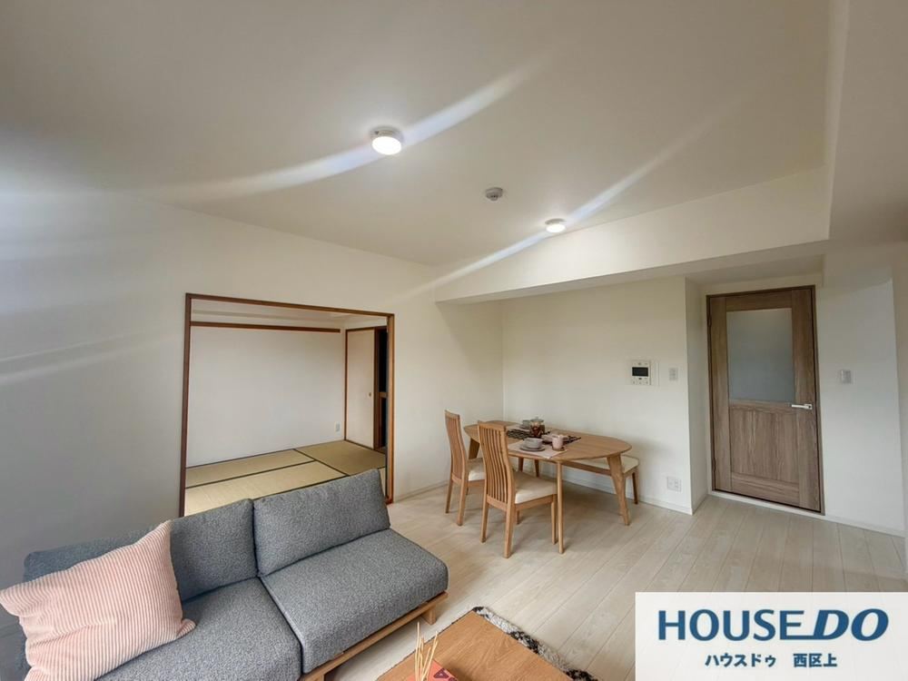 4LDK apartment in Sakai Ward, Sakai, Osaka - Photo 1
