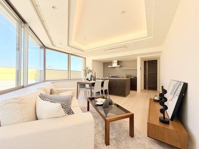 2LDK apartment in Sumida Ward, Tokyo - Photo 1