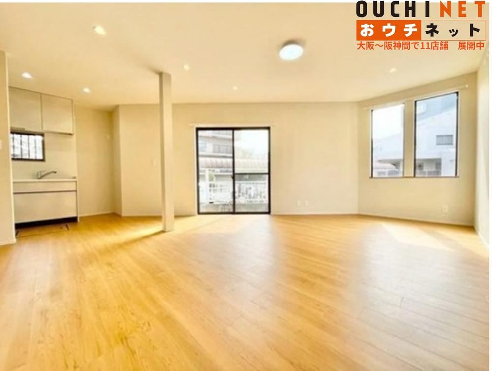 3LDK house in Suita, Osaka - Photo 1