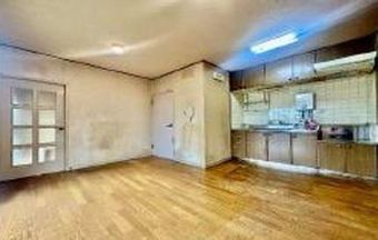 2LDK apartment in Amagasaki