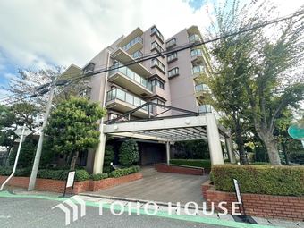 3LDK apartment in Hanamigawa Ward