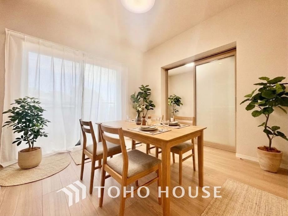 2DK apartment in Mitaka, Tokyo - Photo 1