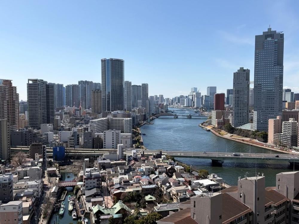 2LDK apartment in Chuo Ward, Tokyo - Photo 1