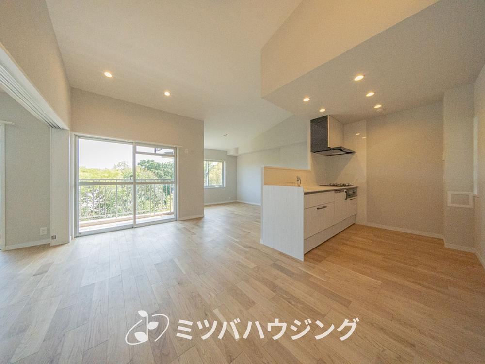 4LDK apartment in Tsuzuki Ward, Yokohama, Kanagawa - Photo 1