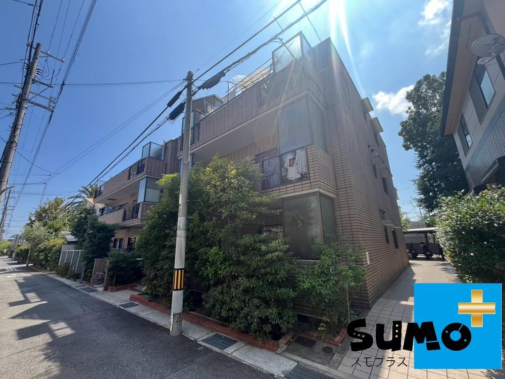 3LDK apartment in Higashinada Ward, Kobe, Hyogo - Photo 1