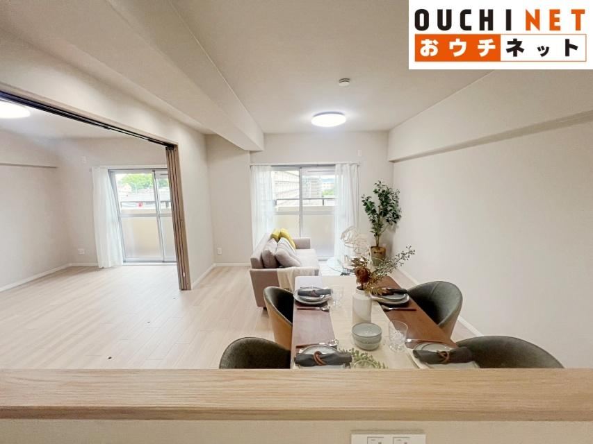 3LDK apartment in Suita, Osaka - Photo 1