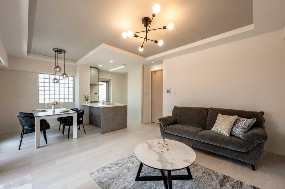 3LDK apartment in Naniwa Ward, Osaka - Photo 1