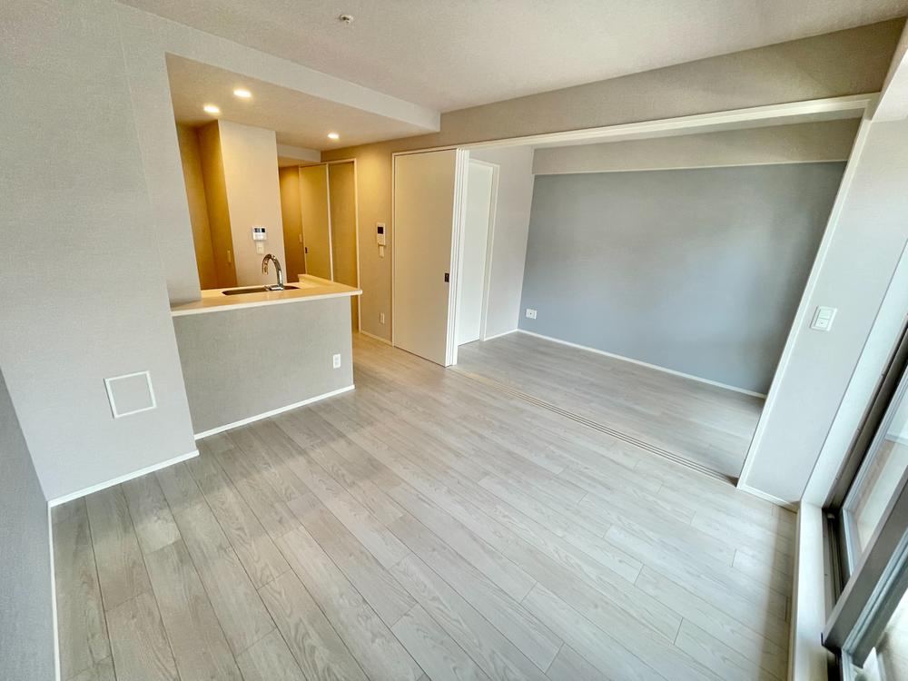 1LDK apartment in Naniwa Ward, Osaka - Photo 1