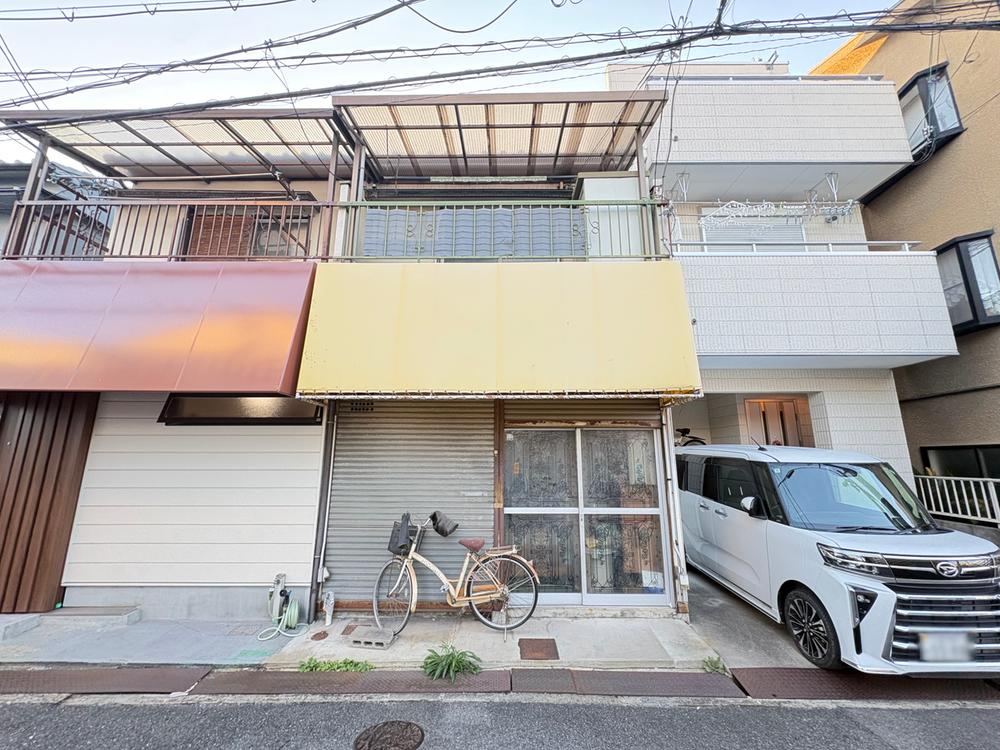 4DK house in Daito, Osaka - Photo 1