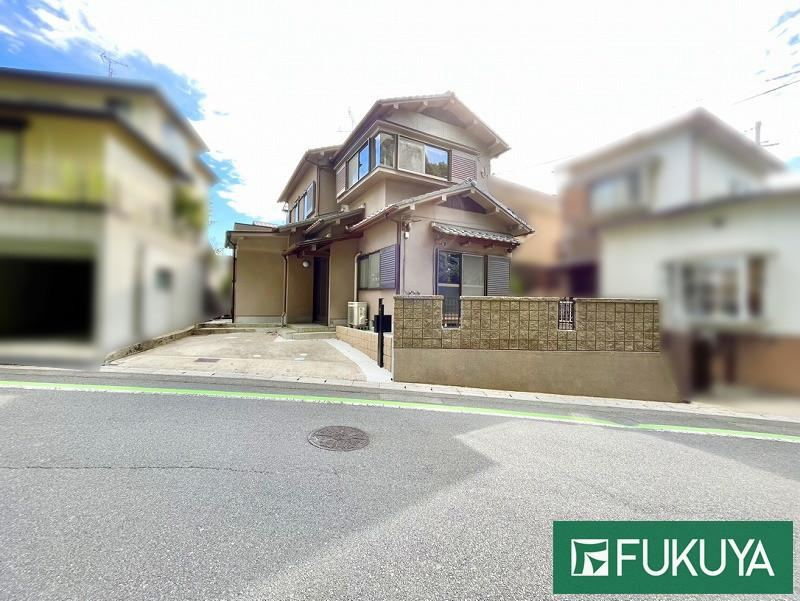 5LDK house in Joyo, Kyoto - Photo 1
