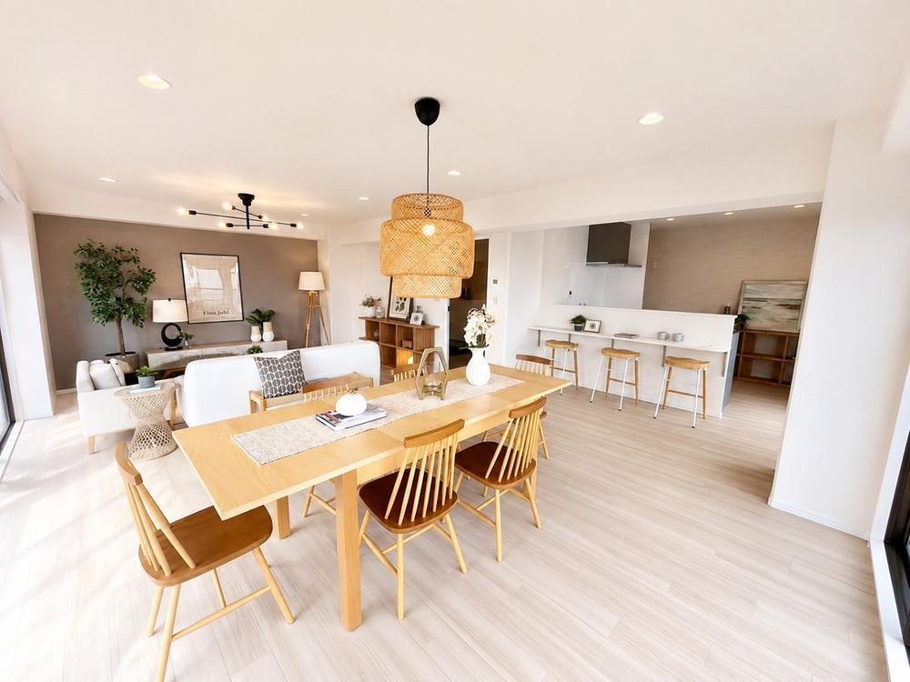 3LDK apartment in Suita, Osaka - Photo 1