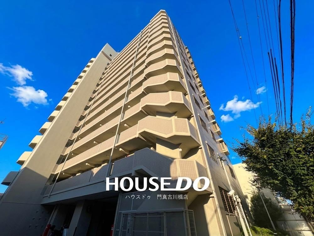 3LDK apartment in Tsurumi Ward, Osaka - Photo 1