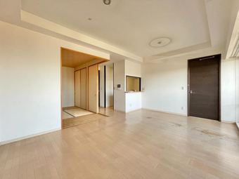4LDK apartment in Nishinomiya
