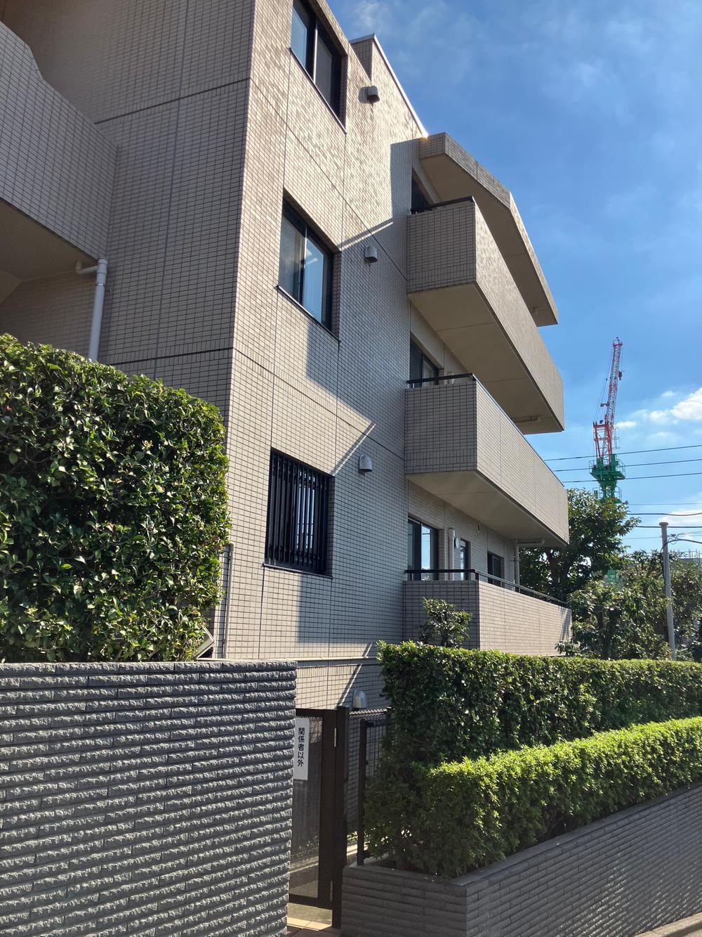 2LDK apartment in Shibuya Ward, Tokyo - Photo 1