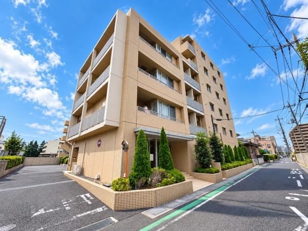 2LDK+S apartment in Soka, Saitama - Photo 1