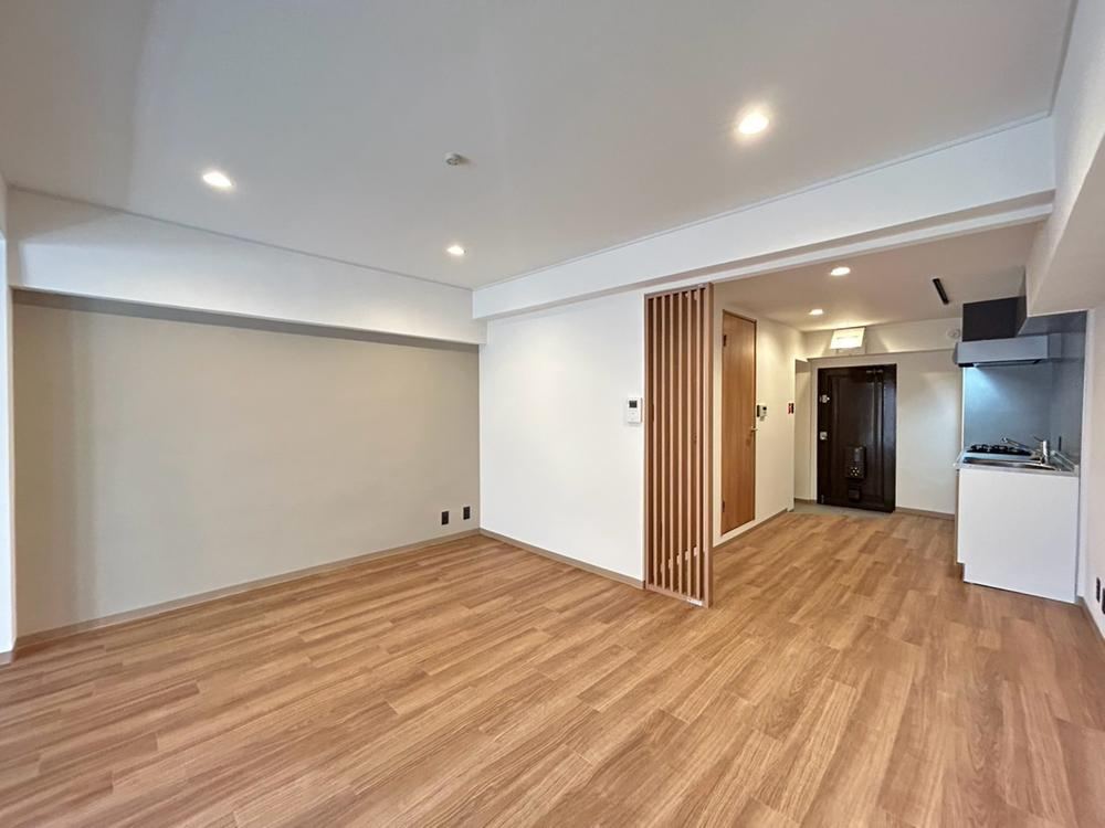 1LDK apartment in Asahi Ward, Osaka - Photo 1