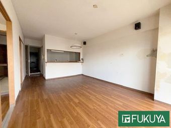 3LDK apartment in Nishinari Ward