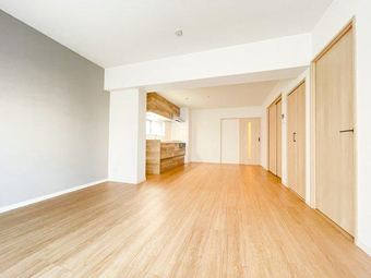 3LDK apartment in Seya Ward, Yokohama