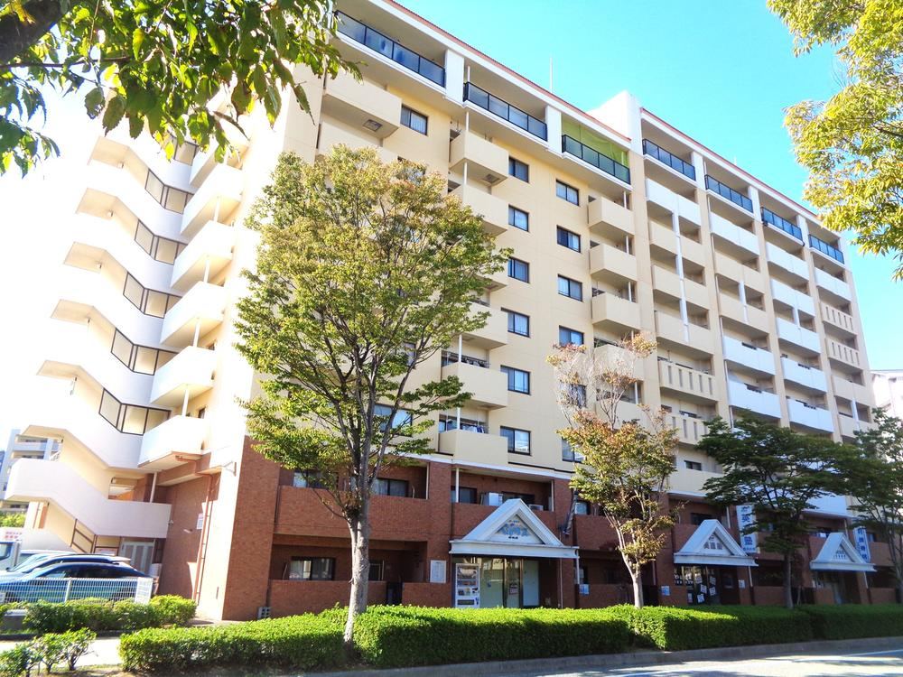 3LDK apartment in Nishi Ward, Kobe, Hyogo - Photo 1