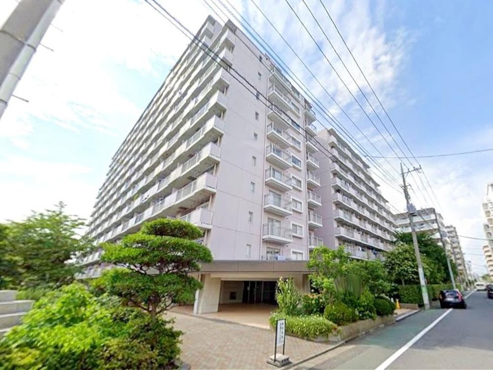 3LDK apartment in Katsushika Ward, Tokyo - Photo 1