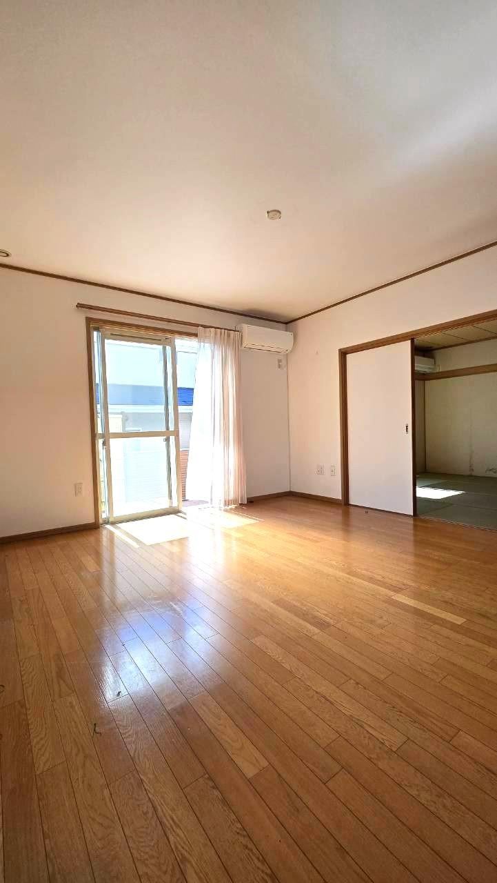 5LDK house in Nishi Ward, Kobe, Hyogo - Photo 1