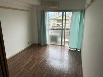 3DK apartment in Fuefuki