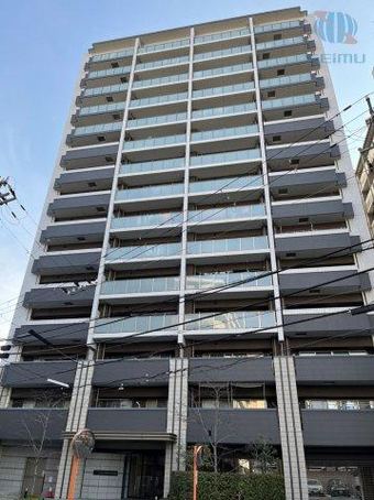 3LDK apartment in Taisho Ward