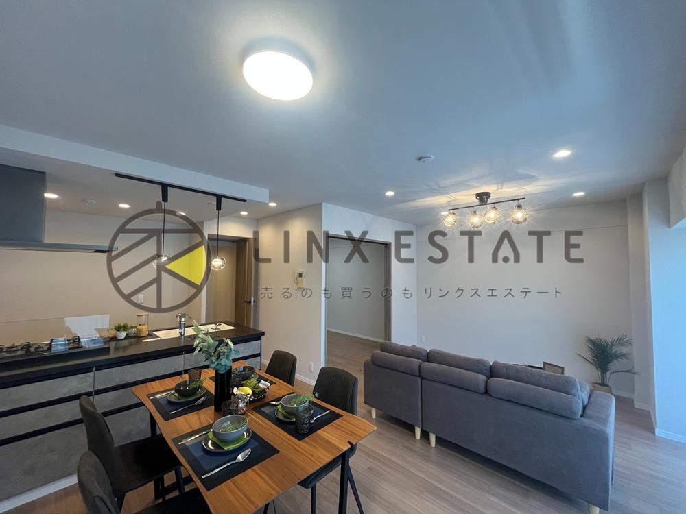 3LDK apartment in Tarumi Ward, Kobe, Hyogo - Photo 1