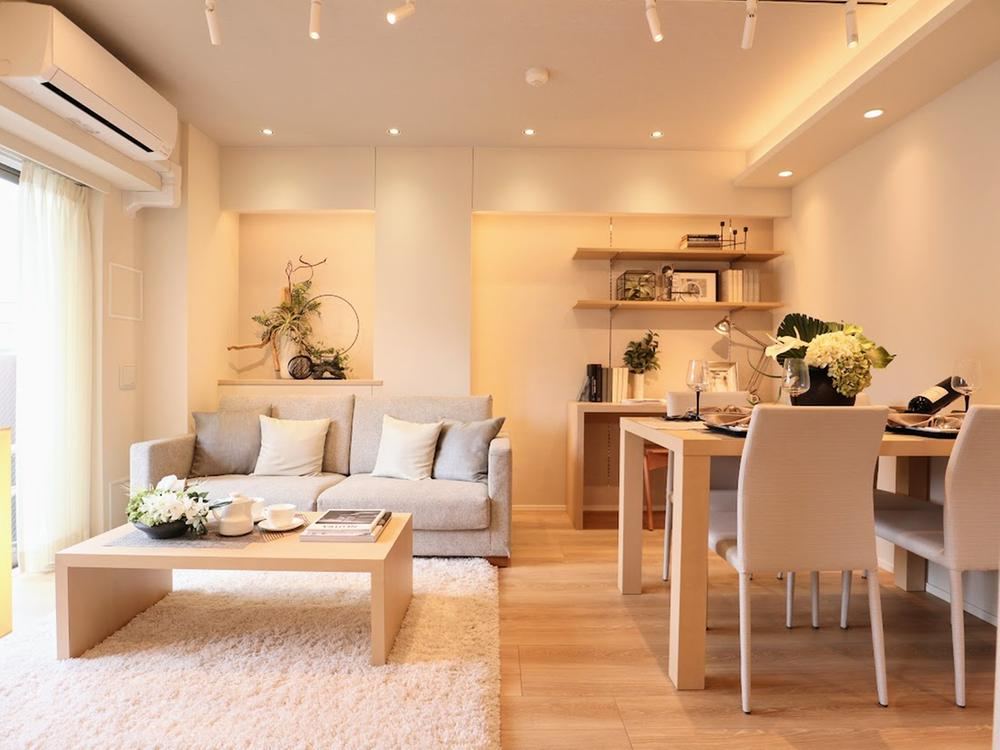 2LDK apartment in Chuo Ward, Tokyo - Photo 1
