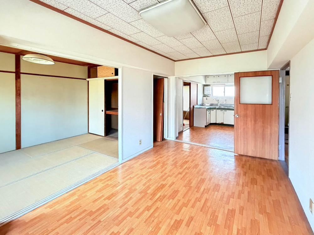 4DK apartment in Suma Ward, Kobe, Hyogo - Photo 1