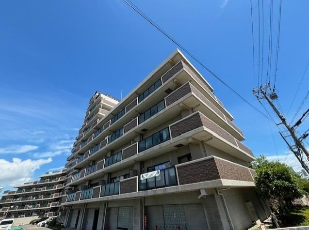 3LDK apartment in Nishi Ward, Kobe, Hyogo - Photo 1