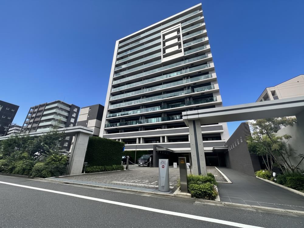 3LDK apartment in Nagareyama, Chiba - Photo 1