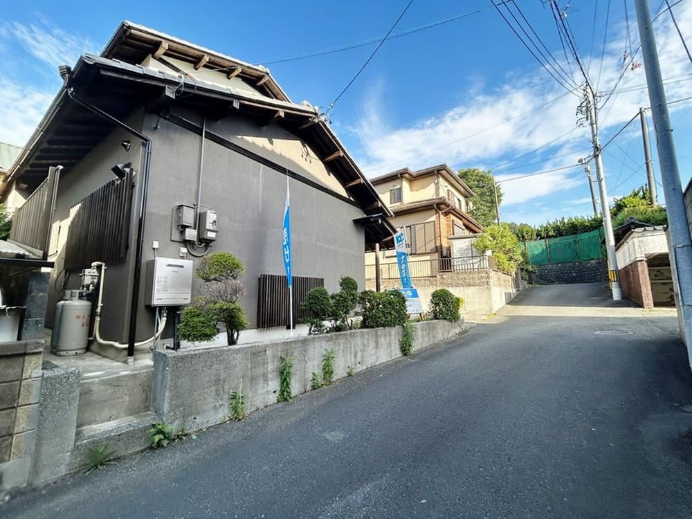 3LDK house in Shimizu Ward, Shizuoka - Photo 1
