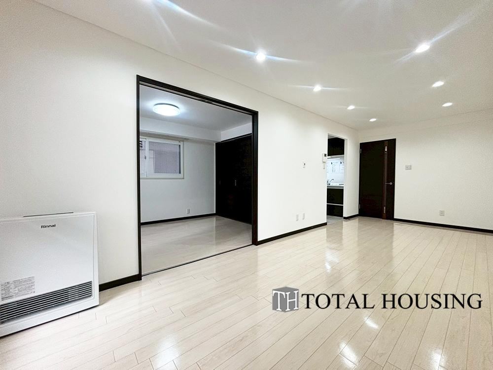 3LDK apartment in Chuo Ward, Sapporo, Hokkaido - Photo 1