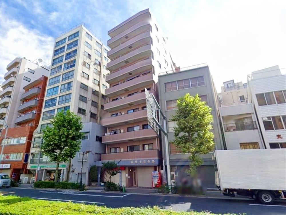 2LDK apartment in Taito Ward, Tokyo - Photo 1