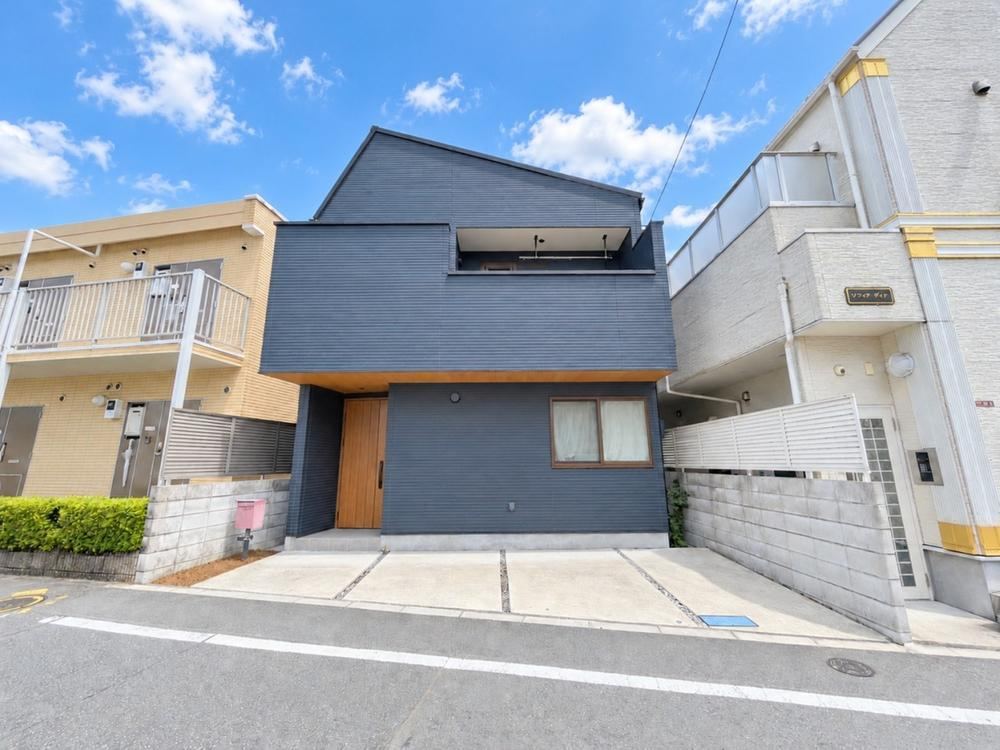 2LDK house in Suginami Ward, Tokyo - Photo 1