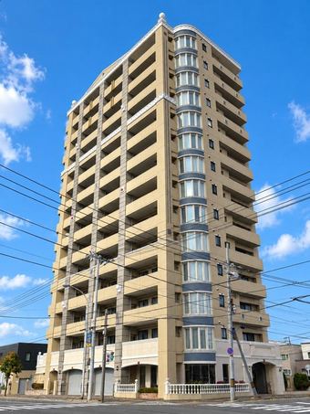 3LDK apartment in Higashi Ward, Sapporo