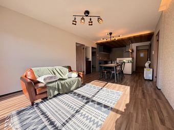 4LDK apartment in Mino