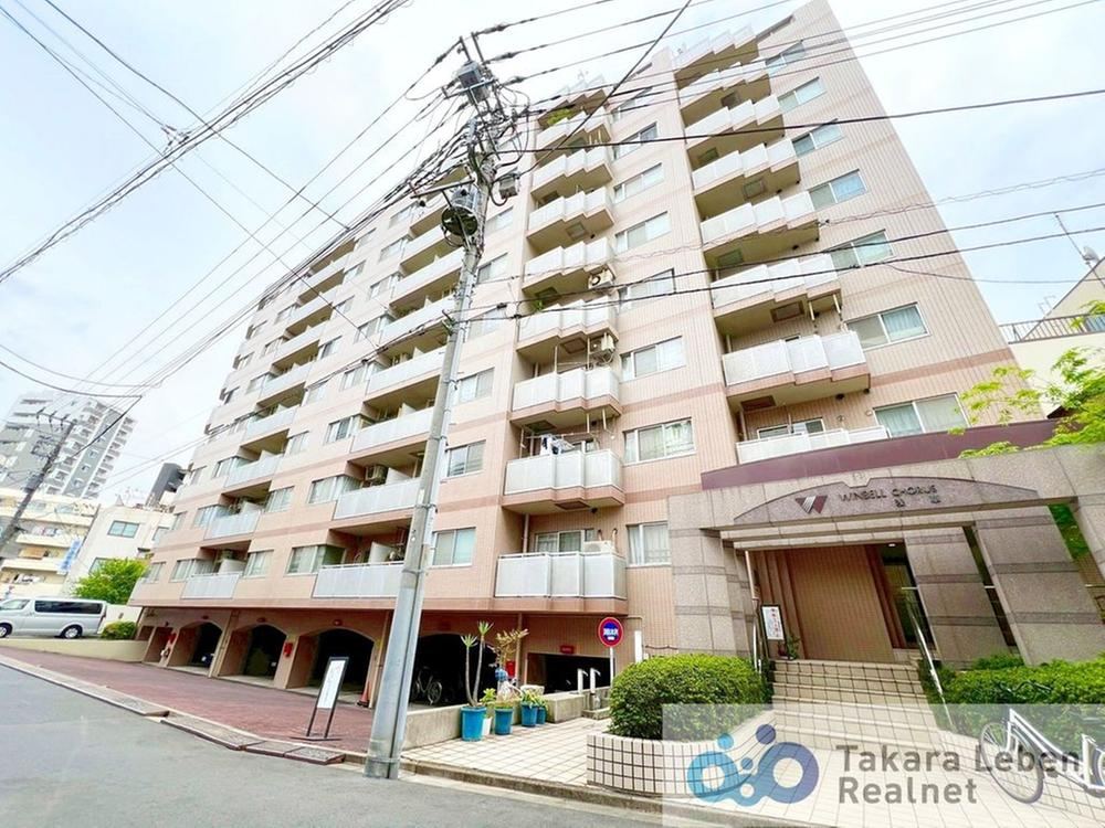 2DK apartment in Taito Ward, Tokyo - Photo 1