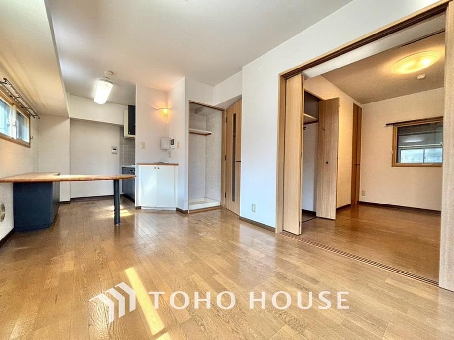 1LDK apartment in Shibuya Ward, Tokyo - Photo 1